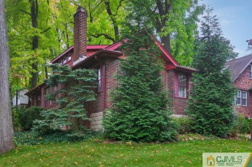 115 Spg St, Metuchen NJ 08840-2319 exterior