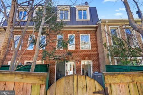 4341 Embassy Park Dr, Washington DC 20016-3607 exterior