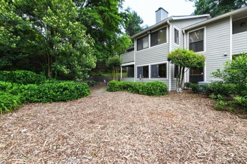 3368 Ivys Walk, Atlanta GA 30340-4042 exterior