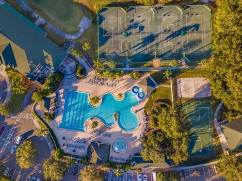 18111 Bahama Bay Dr, Tampa FL 33647-3458 exterior