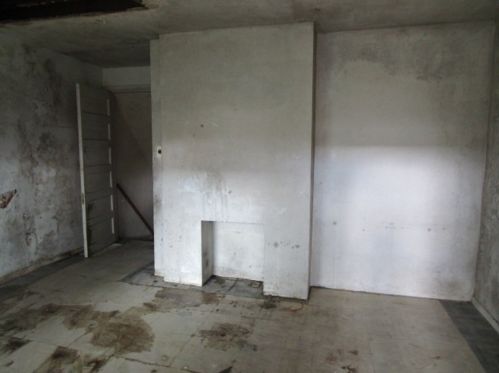 916 Fairdale St, Pittsburgh, PA 15204-1740