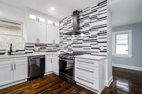 1522 Menard Ave, Chicago IL  60651-1129 exterior