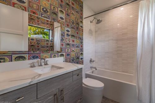 1249 Rordon Ave, Naples FL 34103-4518 exterior