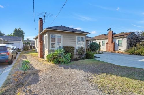 425 Laurel Ave, Brea, CA 92821-6632