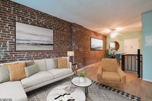 6-16 Blackwell St, Dover NJ 07801-4643 exterior