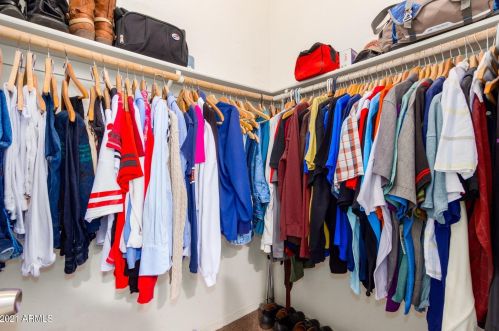 1207 Carson Rd, Phoenix AZ 85041-6615 exterior