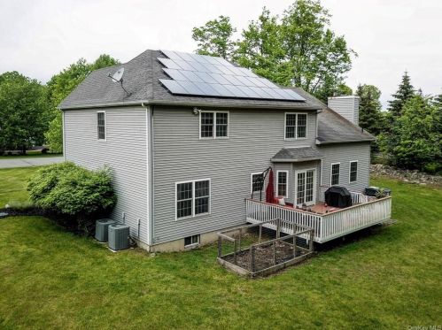 36 Melissa Ter, Middletown NY 10941-3366 exterior