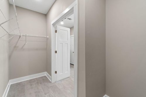 1021 Steel Ct, Milton FL 32583-7802 exterior