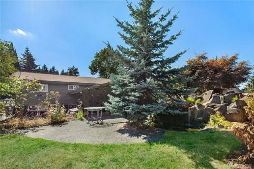 14855 72nd Pl, Bothell, WA 98028-4968