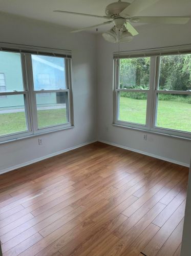 1350 Rivergreen Cir, Fort Pierce FL  34952-4131 exterior