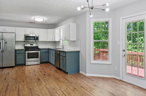 7250 Wheeler Ct, Lithonia GA  30058-9043 exterior