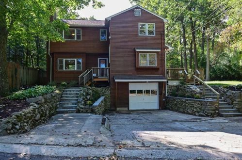 16 Rita Rd, Ridgefield, CT 06877-2238