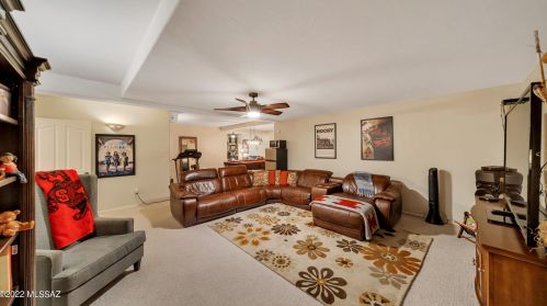 6250 Diamond St, Tucson AZ  85745-8923 exterior