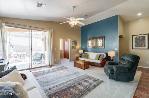 2651 Falcon View Dr, Tucson AZ  85713-4383 exterior