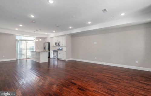 854 Leithgow St, Philadelphia PA 19123-2127 exterior