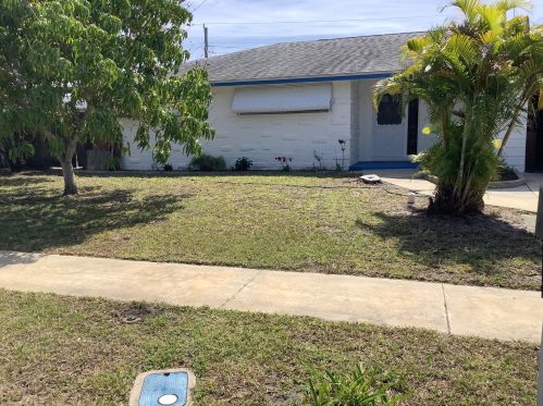 1570 Saturn St, Merritt Island, FL 32953-3164