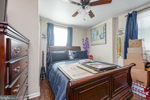 6327 Glenloch St, Philadelphia PA  19135-3203 exterior