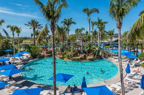 8472 Bent Crk Way, Naples FL 34114-9421 exterior