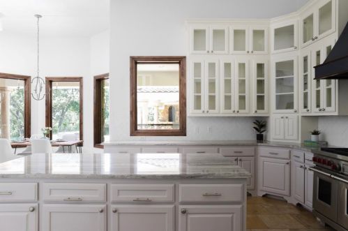 399 Cortona Dr, Austin TX 78746-4464 exterior