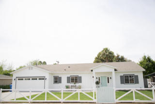 3828 42nd Pl, Phoenix, AZ 85018-5314