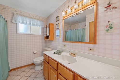 407 Church St, Elmhurst IL 60126-3644 exterior