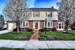 211 Fleming Ave, Hanover, PA 17331-3611
