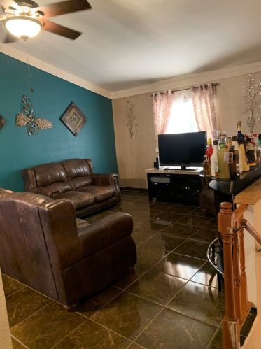 104 Un St, Joliet IL 60433-1142 exterior