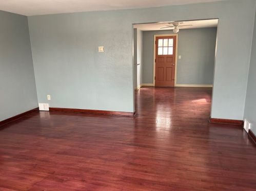 832 Flemington St, Pittsburgh PA  15217-2634 exterior