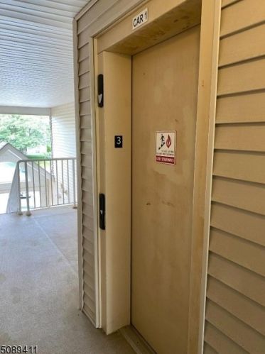 118 Barrister Dr, Kinnelon NJ  07405-3246 exterior