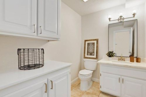 7217 Pne Grv Way, Folsom CA 95630-1952 exterior