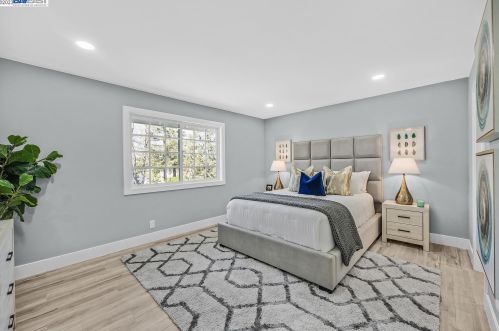 1945 Jameson Ct, Concord CA 94521-1609 exterior