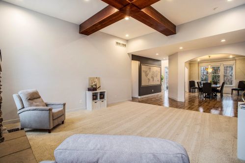 7180 Inverness Dr, Kalamazoo MI 49009-3935 exterior