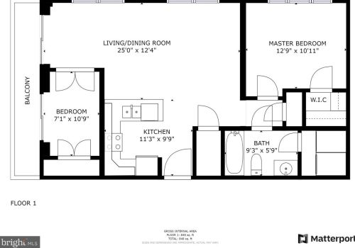 2412 17th St, Washington DC 20020-6304 exterior