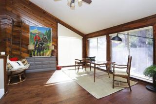 806 Daria Dr, Houston TX  77079-5020 exterior