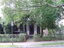 154 Derby St, Newton MA  02465-1560 exterior