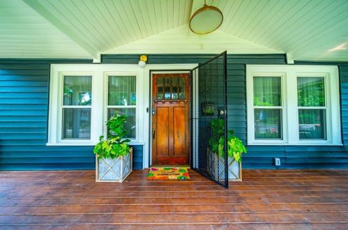 1111 Hardee St, Atlanta, GA 30307-2605