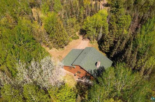 3126 Valet Rd, Duluth, MN 55804-9707