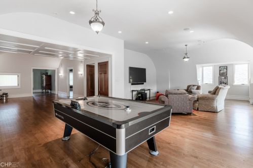 4845 Ellis Ave, Chicago IL 60615-5008 exterior