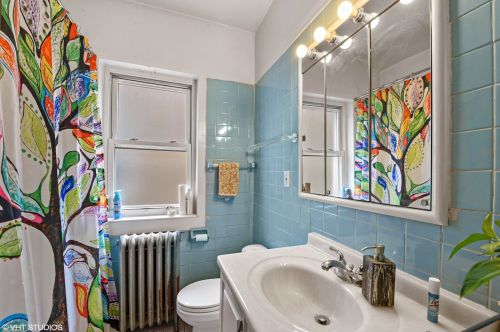 2220 37th St, Chicago IL 60609-1039 exterior