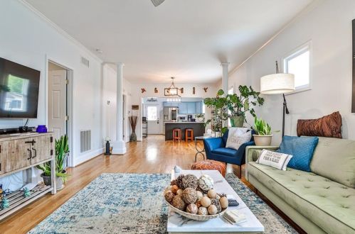 1985 Main St, Atlanta GA 30344-0016 exterior