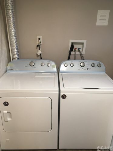 273 Rose St, Metuchen NJ 08840-2350 exterior