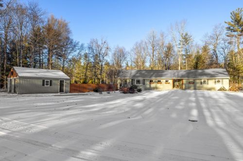 200 Clothespin Bridge Rd, Concord, NH 03303-7727