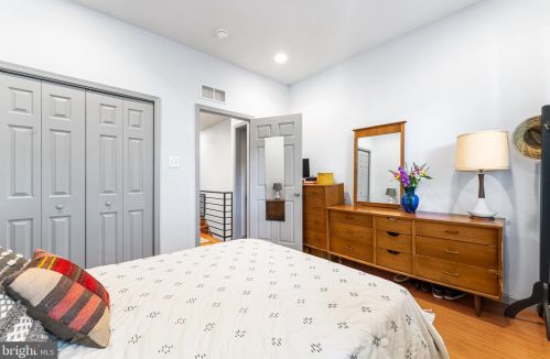 2238 Gerritt St, Philadelphia PA 19147-5821 exterior