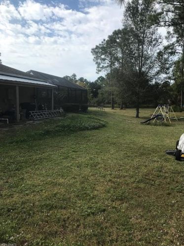 311 20th St, Naples, FL 34117-9461