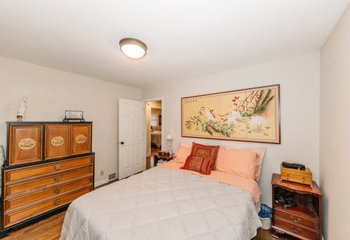 7007 41st St, Milwaukee WI  53209-2232 exterior