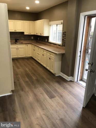 1723 Mascher St, Philadelphia PA  19122-3212 exterior