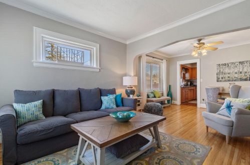 1204 Jefferson Ave, Saint Paul, MN 55105-2857