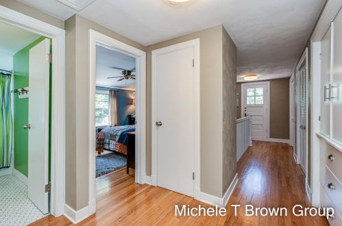 2530 Hall St, Grand Rapids MI 49506-3503 exterior