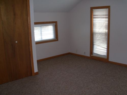 72 Beech St, Cedar Springs MI 49319-5107 exterior