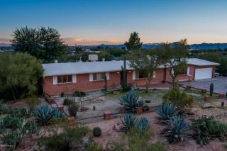 5540 Genematas Dr, Tucson, AZ 85704-5914